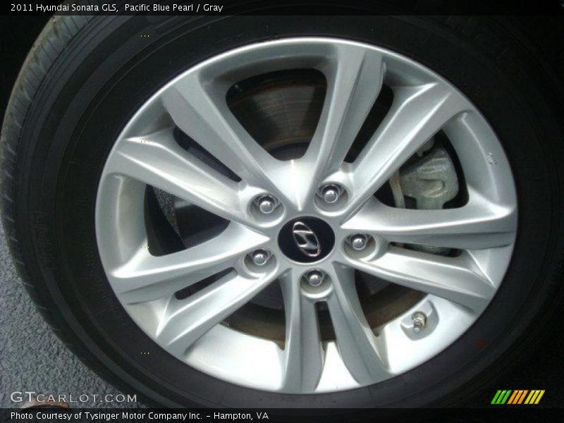 Pacific Blue Pearl / Gray 2011 Hyundai Sonata GLS