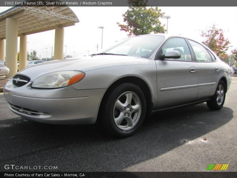 Silver Frost Metallic / Medium Graphite 2002 Ford Taurus SES