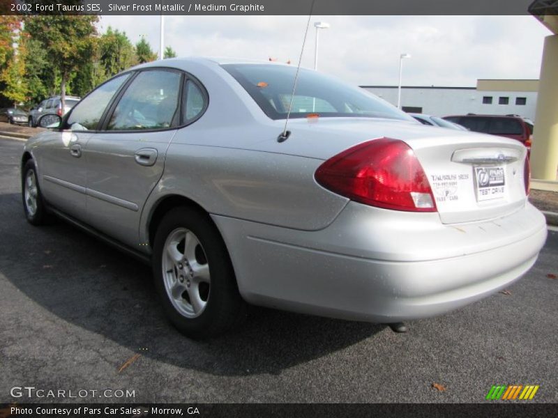 Silver Frost Metallic / Medium Graphite 2002 Ford Taurus SES