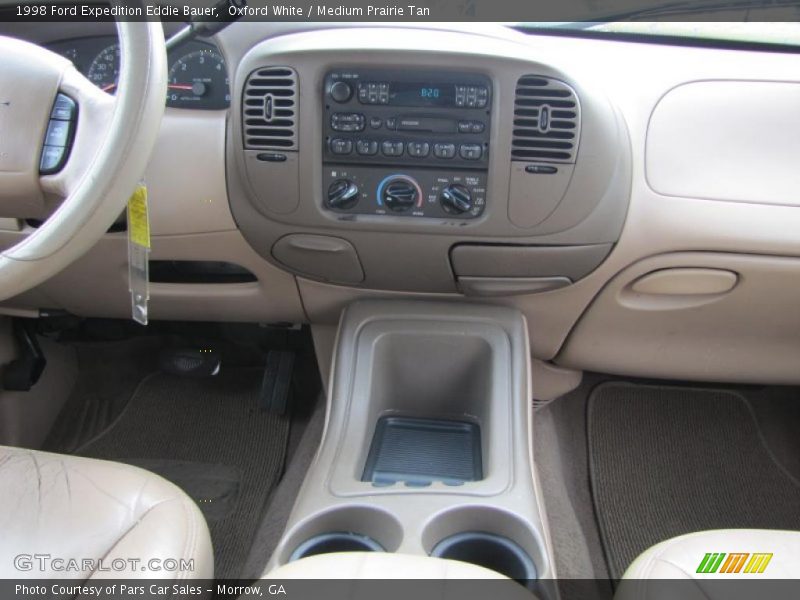Dashboard of 1998 Expedition Eddie Bauer