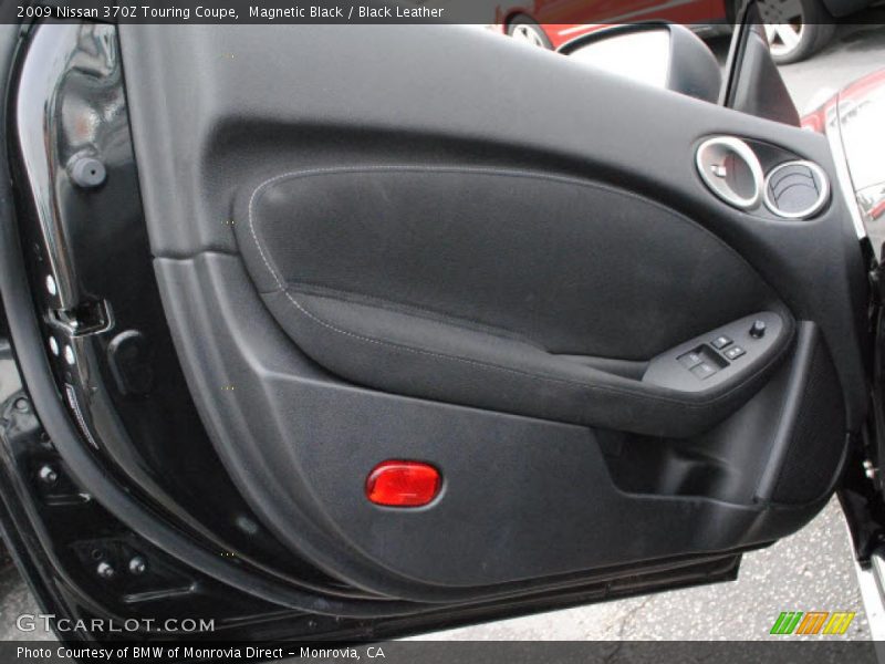 Door Panel of 2009 370Z Touring Coupe