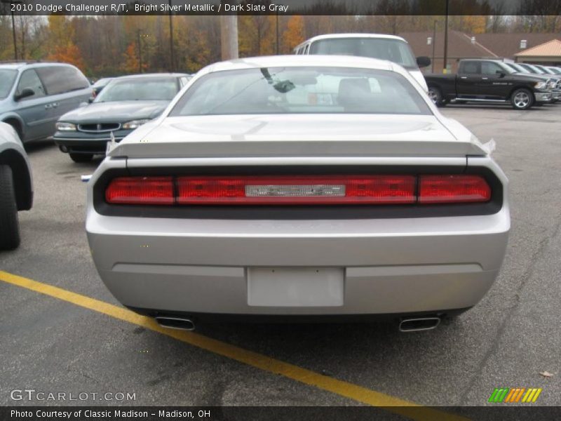 Bright Silver Metallic / Dark Slate Gray 2010 Dodge Challenger R/T
