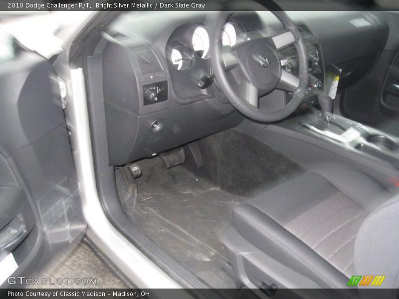 Bright Silver Metallic / Dark Slate Gray 2010 Dodge Challenger R/T