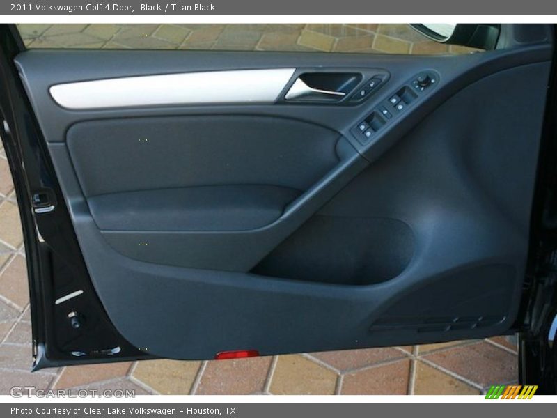 Black / Titan Black 2011 Volkswagen Golf 4 Door