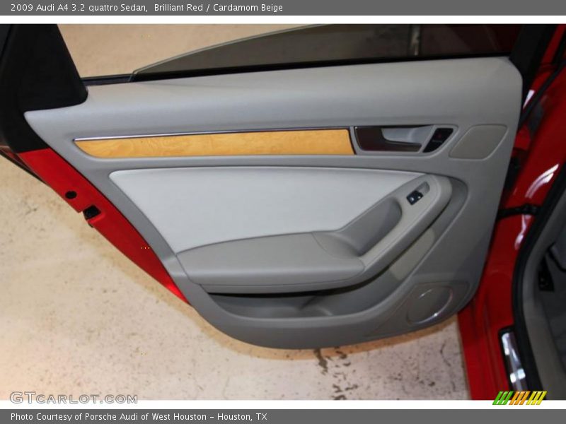 Door Panel of 2009 A4 3.2 quattro Sedan