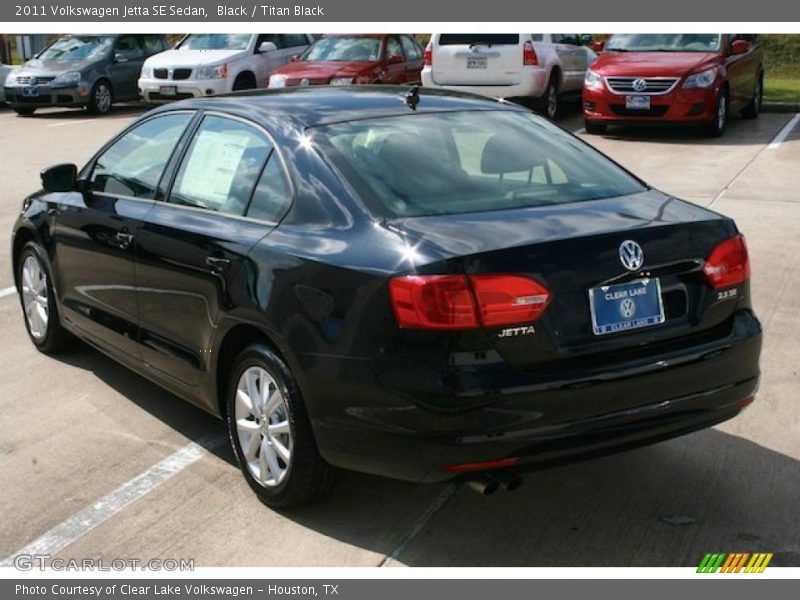 Black / Titan Black 2011 Volkswagen Jetta SE Sedan