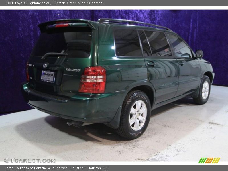 Electric Green Mica / Charcoal 2001 Toyota Highlander V6