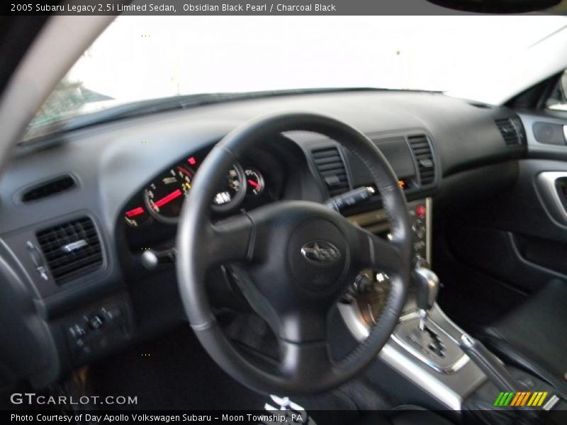 Obsidian Black Pearl / Charcoal Black 2005 Subaru Legacy 2.5i Limited Sedan