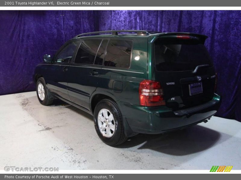 Electric Green Mica / Charcoal 2001 Toyota Highlander V6