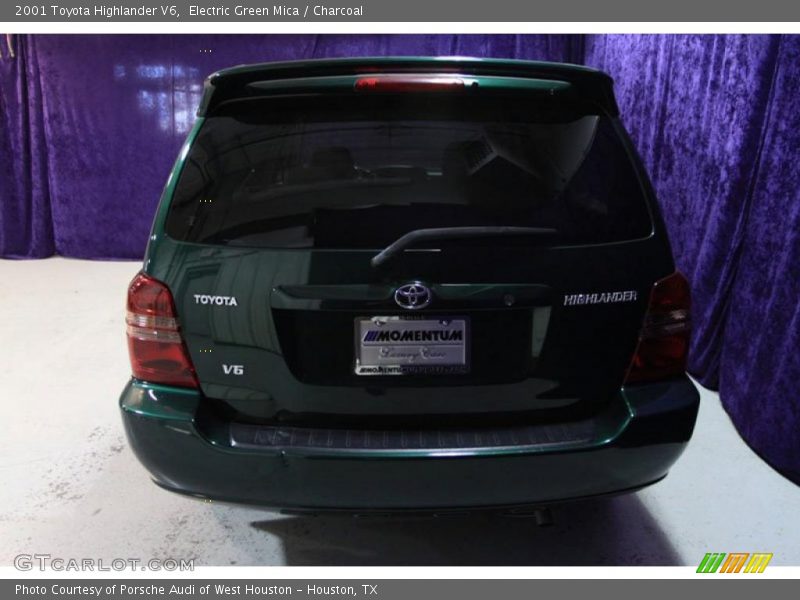 Electric Green Mica / Charcoal 2001 Toyota Highlander V6