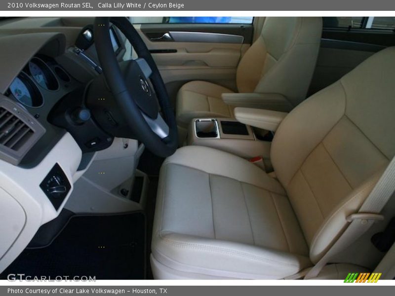 Calla Lilly White / Ceylon Beige 2010 Volkswagen Routan SEL