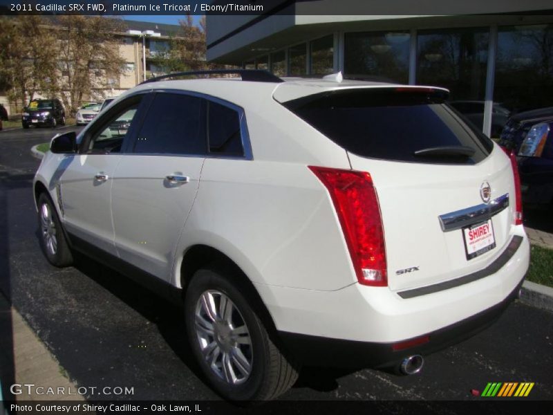 Platinum Ice Tricoat / Ebony/Titanium 2011 Cadillac SRX FWD