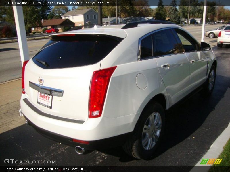 Platinum Ice Tricoat / Ebony/Titanium 2011 Cadillac SRX FWD