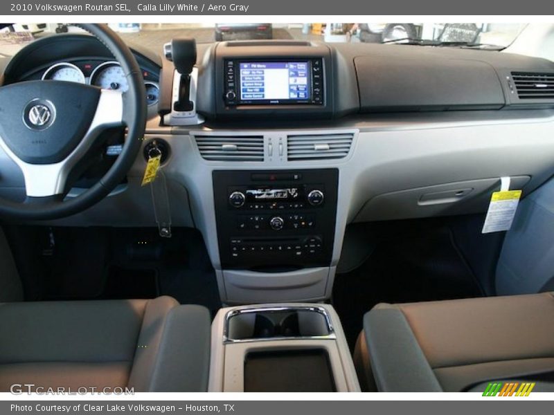 Dashboard of 2010 Routan SEL