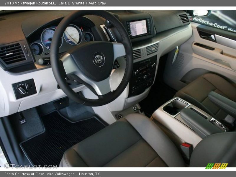 Aero Gray Interior - 2010 Routan SEL 