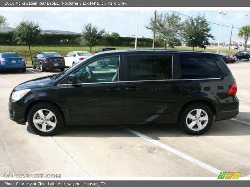 Nocturne Black Metallic / Aero Gray 2010 Volkswagen Routan SEL