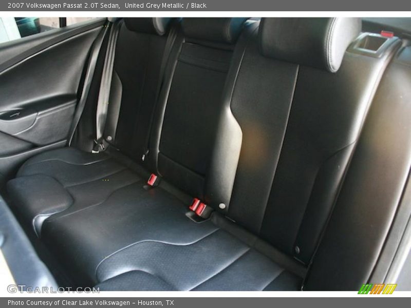 United Grey Metallic / Black 2007 Volkswagen Passat 2.0T Sedan
