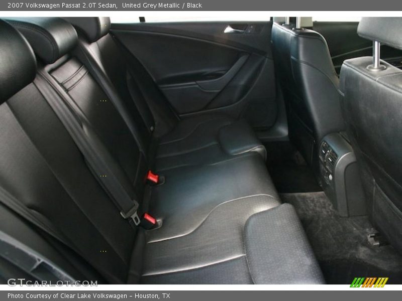 United Grey Metallic / Black 2007 Volkswagen Passat 2.0T Sedan