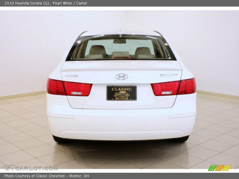 Pearl White / Camel 2010 Hyundai Sonata GLS