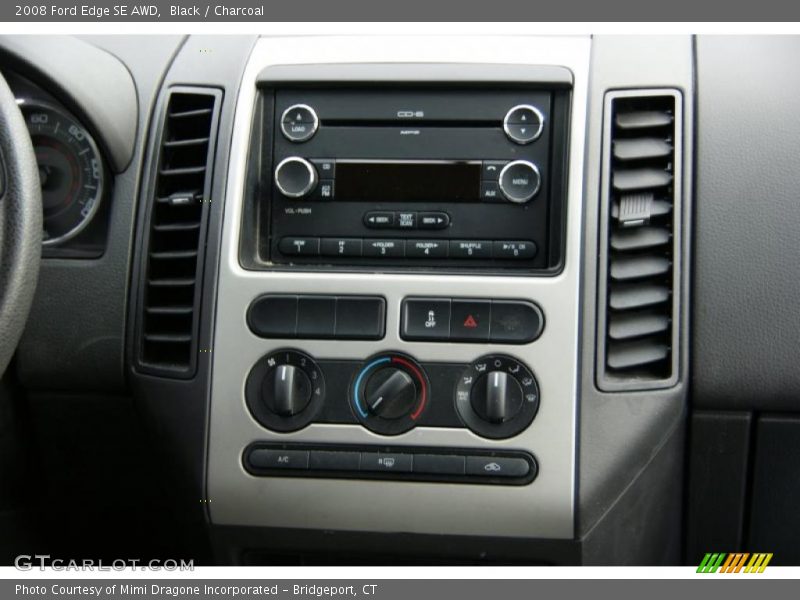 Controls of 2008 Edge SE AWD