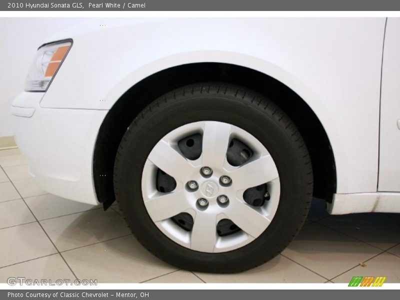 Pearl White / Camel 2010 Hyundai Sonata GLS
