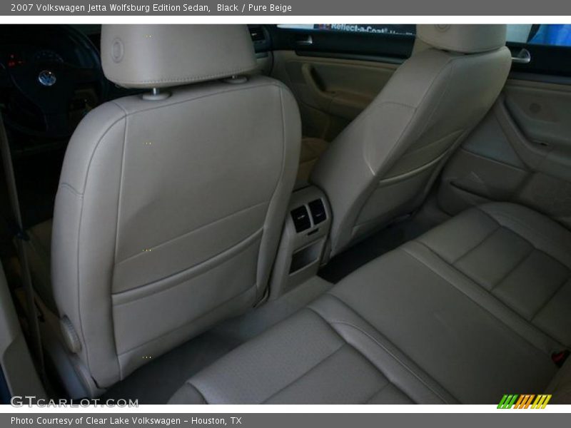 Black / Pure Beige 2007 Volkswagen Jetta Wolfsburg Edition Sedan