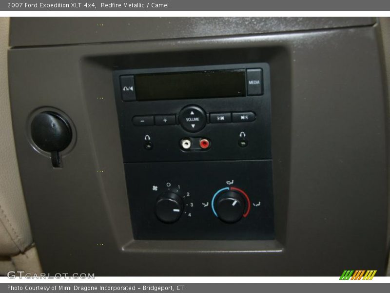 Redfire Metallic / Camel 2007 Ford Expedition XLT 4x4