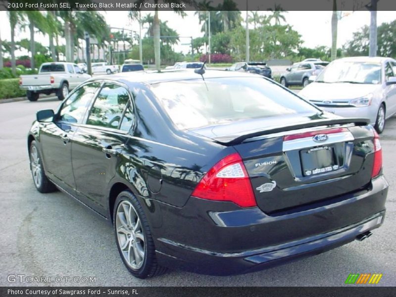 Tuxedo Black Metallic / Charcoal Black 2010 Ford Fusion SEL