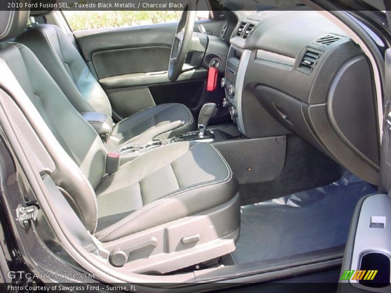 Tuxedo Black Metallic / Charcoal Black 2010 Ford Fusion SEL