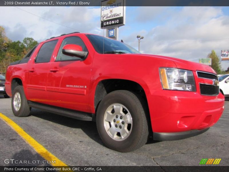 Victory Red / Ebony 2009 Chevrolet Avalanche LT