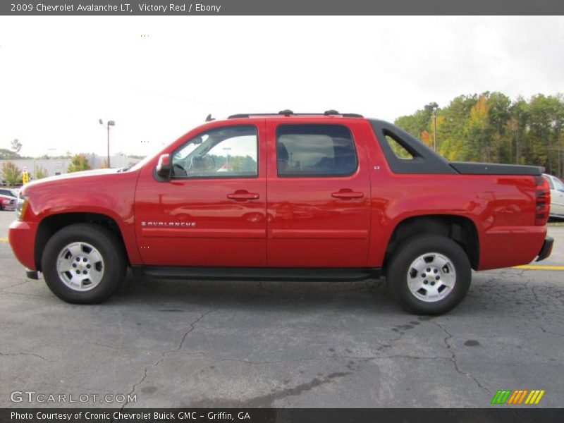 Victory Red / Ebony 2009 Chevrolet Avalanche LT