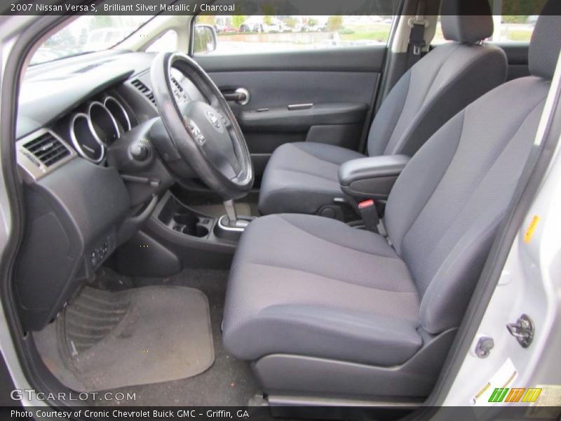 Brilliant Silver Metallic / Charcoal 2007 Nissan Versa S