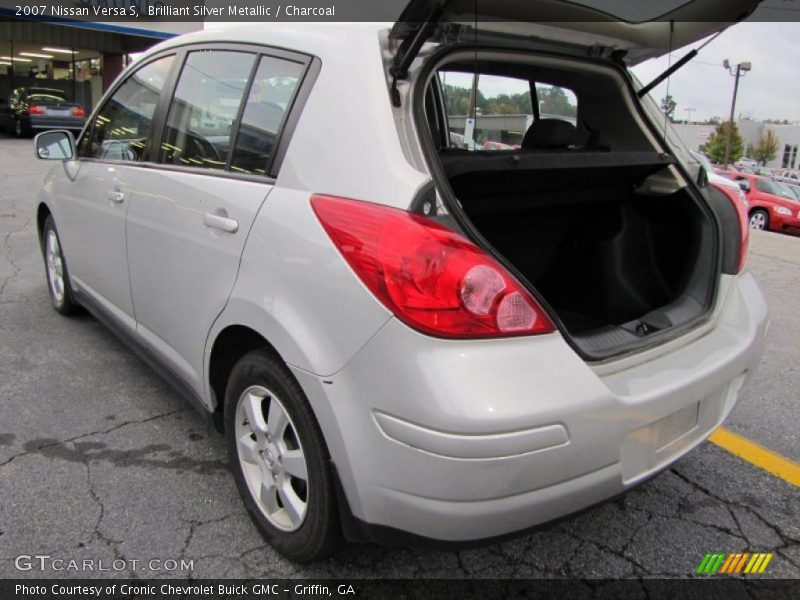Brilliant Silver Metallic / Charcoal 2007 Nissan Versa S