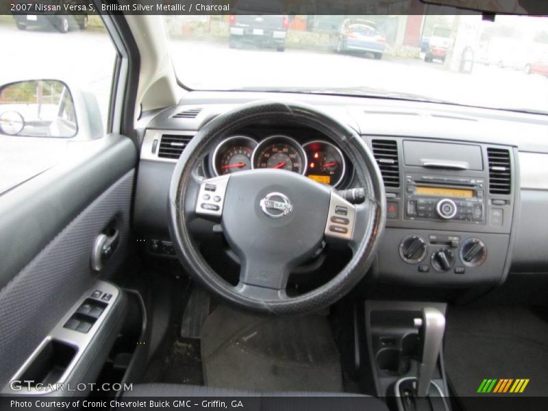 Brilliant Silver Metallic / Charcoal 2007 Nissan Versa S