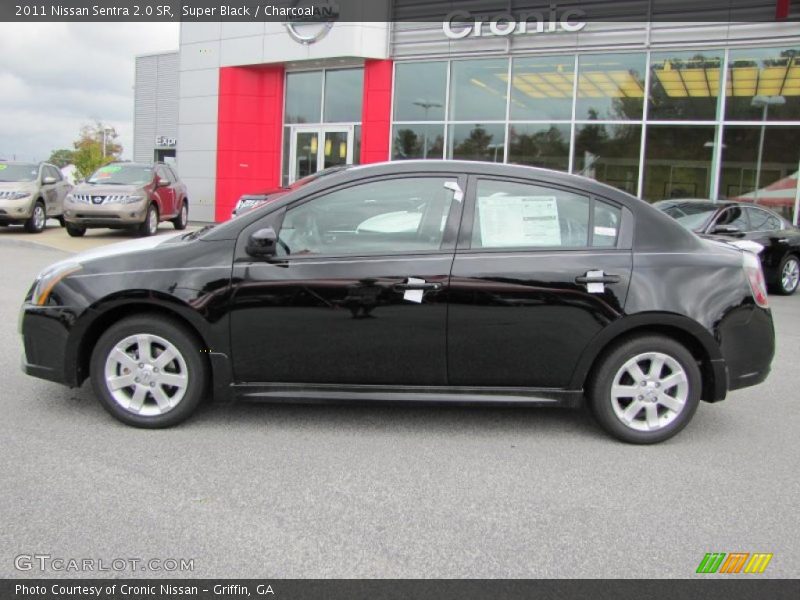 Super Black / Charcoal 2011 Nissan Sentra 2.0 SR