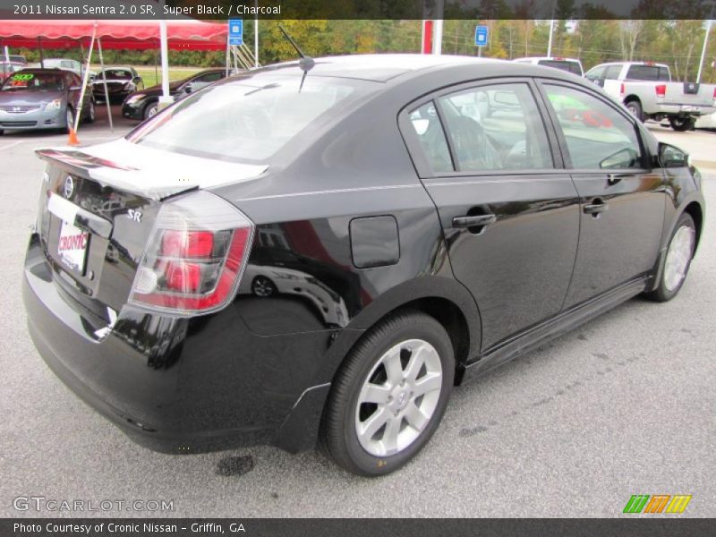 Super Black / Charcoal 2011 Nissan Sentra 2.0 SR