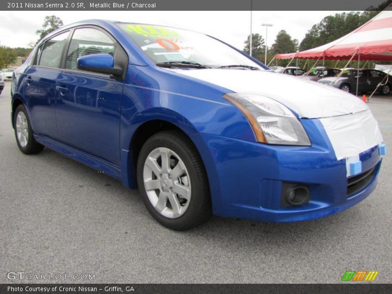 Metallic Blue / Charcoal 2011 Nissan Sentra 2.0 SR