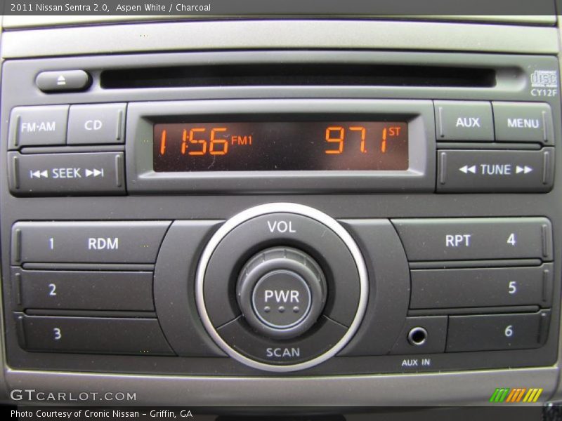 Aspen White / Charcoal 2011 Nissan Sentra 2.0