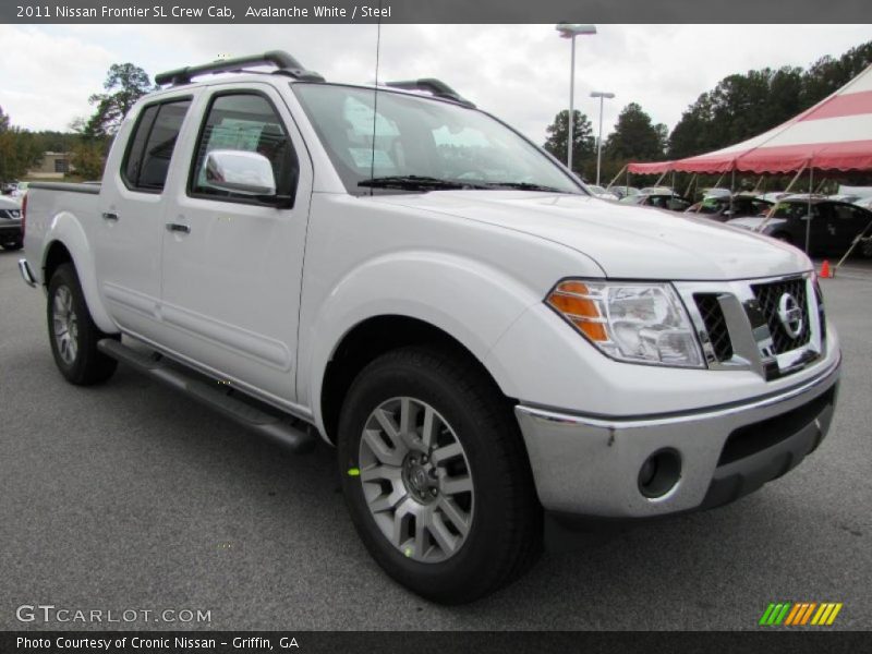 Avalanche White / Steel 2011 Nissan Frontier SL Crew Cab