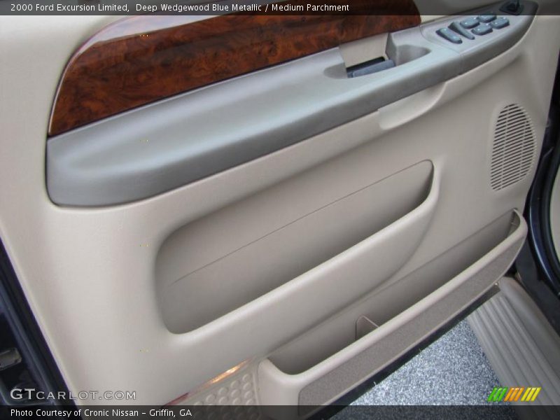 Deep Wedgewood Blue Metallic / Medium Parchment 2000 Ford Excursion Limited