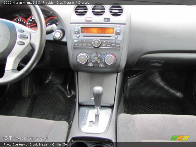 Precision Gray Metallic / Charcoal 2009 Nissan Altima 2.5 S