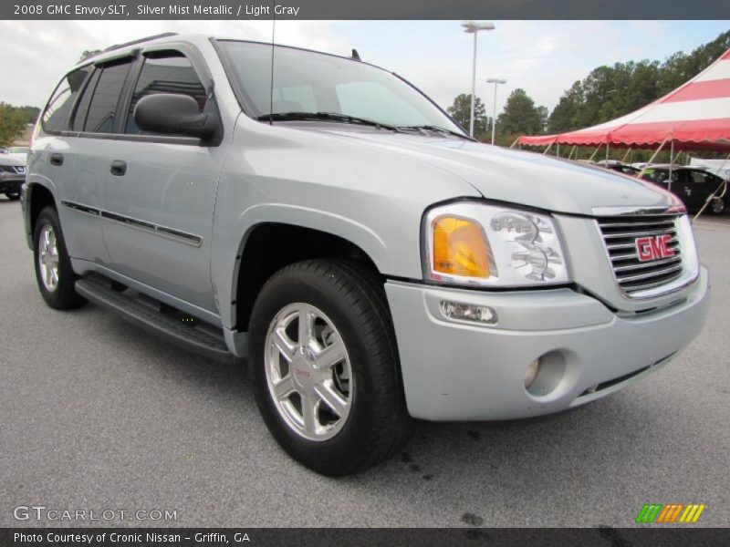 Front 3/4 View of 2008 Envoy SLT