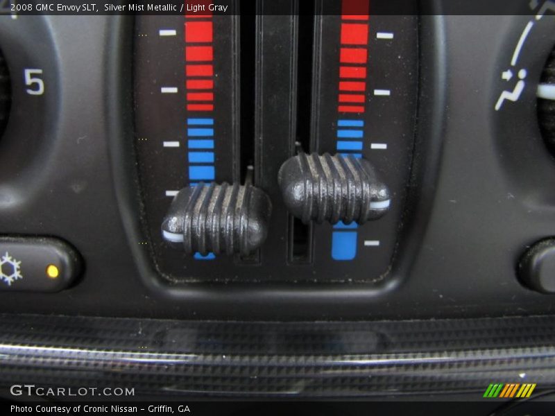 Silver Mist Metallic / Light Gray 2008 GMC Envoy SLT