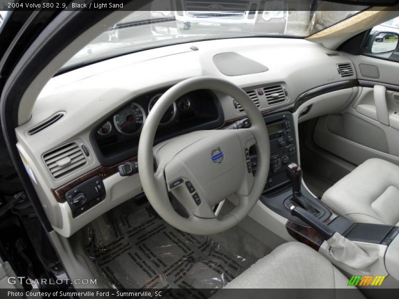 Light Sand Interior - 2004 S80 2.9 