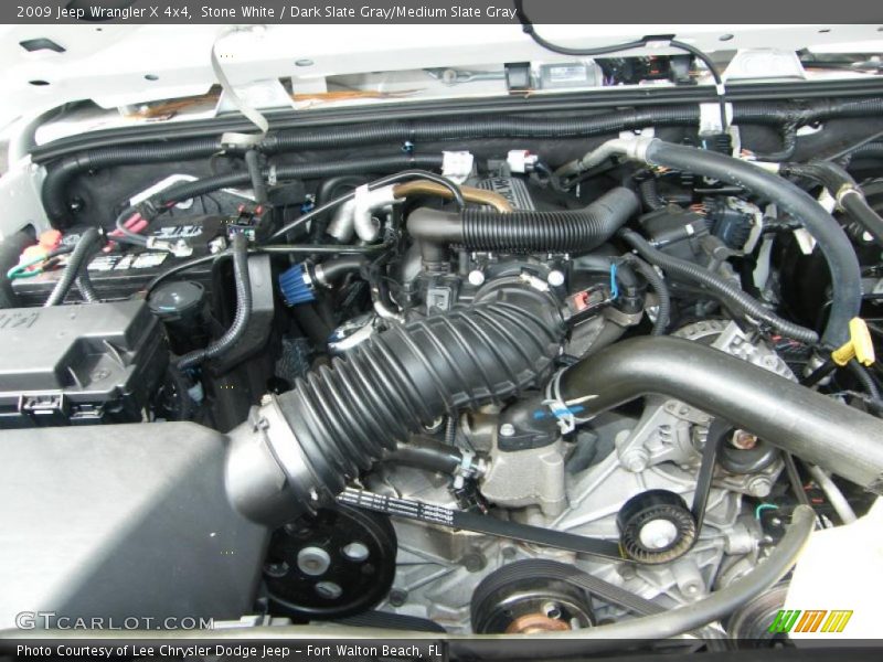 Stone White / Dark Slate Gray/Medium Slate Gray 2009 Jeep Wrangler X 4x4