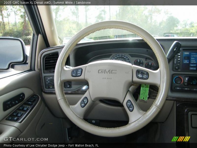 Summit White / Sandstone 2005 GMC Yukon XL Denali AWD