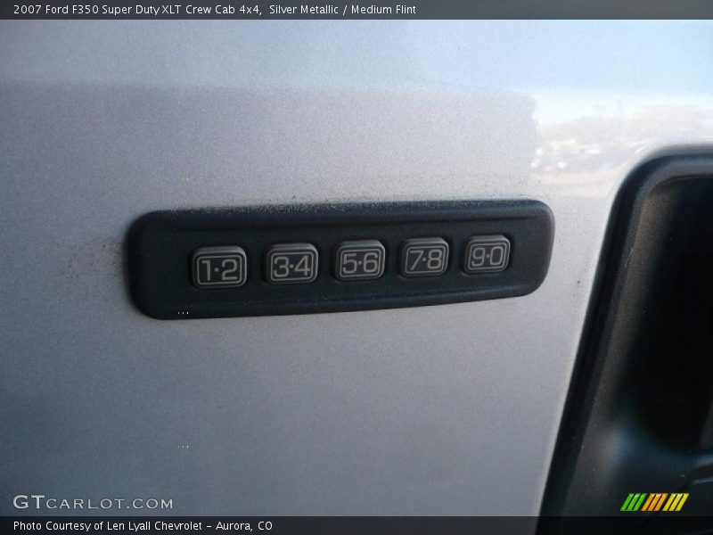 Silver Metallic / Medium Flint 2007 Ford F350 Super Duty XLT Crew Cab 4x4
