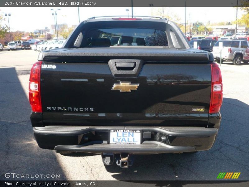 Black / Ebony 2007 Chevrolet Avalanche LT 4WD