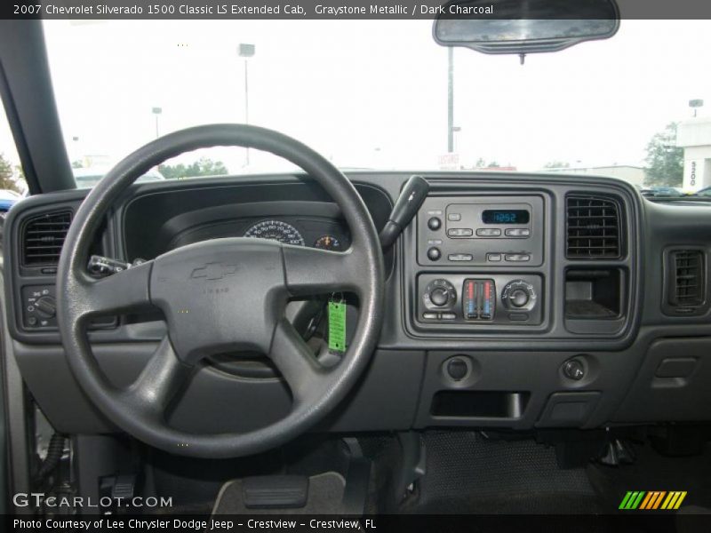 Graystone Metallic / Dark Charcoal 2007 Chevrolet Silverado 1500 Classic LS Extended Cab