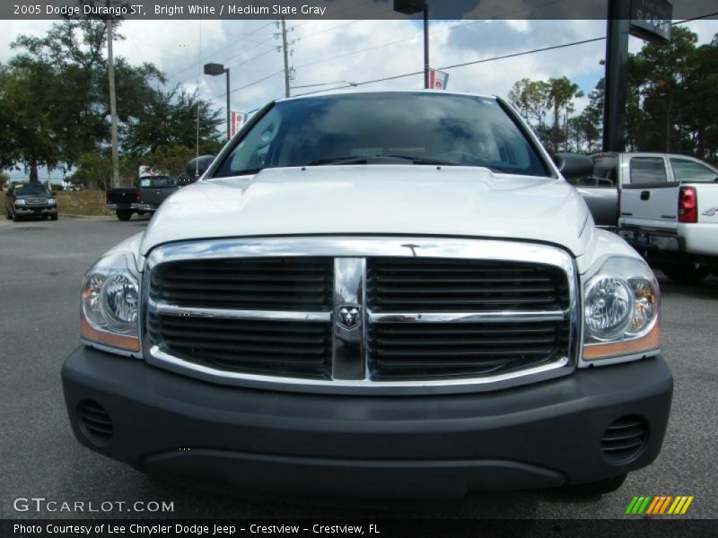 Bright White / Medium Slate Gray 2005 Dodge Durango ST